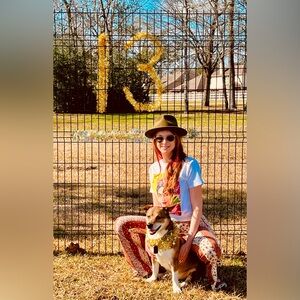 Meet your Posher, Lauren